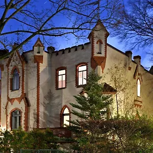 Lilienthalschlösschen Apartment Berlin